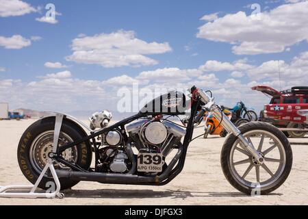 12. Juni 2010 - Barstow, Kalifornien, USA - Land Geschwindigkeit Rennen in der Southern California Timing Association Zeitfahren in El Mirage Dry Testflugzeug in der Mojavewüste. (Kredit-Bild: © Max Dolberg/ZUMApress.com) Stockfoto