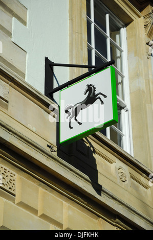 Lloyds TSB Bank Zeichen in der Stadtmitte von Aylesbury, Buckinghamshire, England Stockfoto