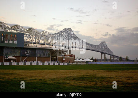 Philadelphia Union spielen im neu errichteten PPL Park in Chester, PA unter Commodore Barry Bridge. (Kredit-Bild: © Kate McGovern/Southcreek Global/ZUMApress.com) Stockfoto