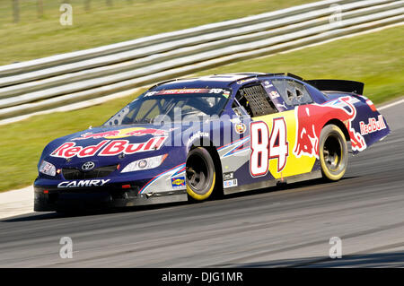 3. Juli 2010 - Lakeville, Connecticut, USA - 3. Juli 2010: Cole Whitt (84) während der K & N 100 in Lime Rock Park in Lakeville, Connecticut. (Kredit-Bild: © Geoff Bolte/Southcreek Global/ZUMApress.com) Stockfoto