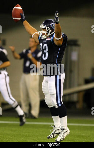 14. Juli 2010 - Toronto, Ontario, Kanada - 14. Juli 2010: Toronto Argonauten Verteidiger Jeff Johnson (33) reagiert nach einem Touchdown gegen die Calgary Stampeders im Rogers Centre in Toronto, Ontario. Toronto gewann 27-24. . Obligatorische Credit: Anson Hung / Southcreek Global. (Kredit-Bild: © Southcreek Global/ZUMApress.com) Stockfoto