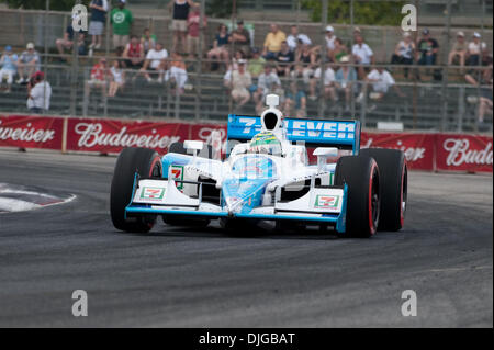 17. Juli 2010 - Toronto, Ontario, Kanada - 17. Juli 2010: Tony Kanaan in der Honda Indy an Exhibition Place in Toronto, ON, Canada. : Obligatorisch Oliver Tag / Southcreek Global (Kredit-Bild: © Southcreek Global/ZUMApress.com) Stockfoto