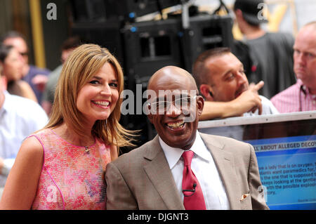Savanne Guthrie mit Al Roker am Rockefeller Center für die "Heute" Show-Konzert-Reihe New York City, USA - 13.07.12 Stockfoto