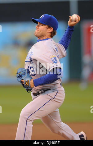 25. Juli 2010 - Oakland, Kalifornien, USA - 2. August 2010: Kansas City Royals P Brian Bannister (19) Stellplätze während der MLB Spiel zwischen den Oakland Athletics und die Kansas City Royals im Oakland-Alameda County Coliseum in Oakland, CA. (Credit-Bild: © Matt Cohen/Southcreek Global/ZUMApress.com) Stockfoto