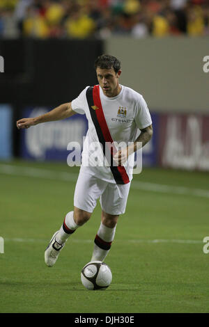 28. Juli 2010 - Atlanta, Georgia, Vereinigte Staaten von Amerika - 28. Juli 2010: Manchester Citys Wayne Bridge. Manchester City besiegte Club America im Elfmeterschießen der Aarons International Soccer Challenge in Atlanta, Georgia. Obligatorische Credit: Jeremy Brevard/Southcreek Global (Kredit-Bild: © Southcreek Global/ZUMApress.com) Stockfoto