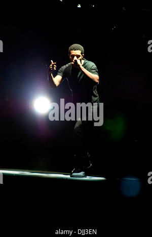 Drake führt aka Aubrey Drake Graham für seine "Club Paradise Tour" am ersten Midwest Bank Amphitheater Chicago Illinois- Stockfoto