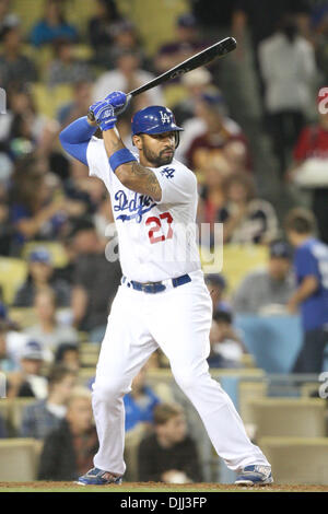 6. August 2010 - Los Angeles, California, Vereinigte Staaten von Amerika - 6. August 2010: Dodgers CF (#27) MATT KEMP an bat während des Staatsangehörigen vs. Dodgers-Spiels im Dodgers Stadium in Los Angeles, Kalifornien. Die Staatsangehörigen fuhr fort, die Dodgers mit einem Endstand von 6: 3 besiegen. Obligatorische Credit: Brandon Parry / Southcreek Global (Kredit-Bild: © Southcreek Global/ZUMApress.com) Stockfoto
