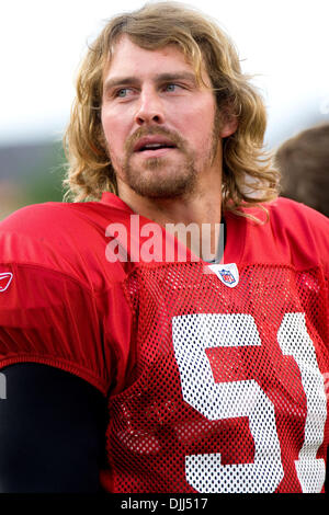 7. August 2010 - Tampa, Florida, Vereinigte Staaten von Amerika - 7. August 2010: Tampa Buccaneers LB BARRETT RUUD (#51) besucht Nacht Training camp-Team im Raymond James Stadium in Tampa, Florida.  Obligatorische Credit - Anthony Smith / Southcreek Global (Kredit-Bild: © Southcreek Global/ZUMApress.com) Stockfoto