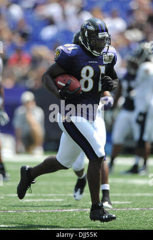 7. August 2010 - Baltimore, Maryland, Vereinigte Staaten von Amerika - 7. August 2010: Baltimore Ravens Wide Receiver Anquan Boldin (81) in Aktion während Ravens Trainingslager im M & T Bank Stadium in Baltimore, MD... Obligatorische Credit: Russell Tracy / Southcreek Global (Kredit-Bild: © Southcreek Global/ZUMApress.com) Stockfoto