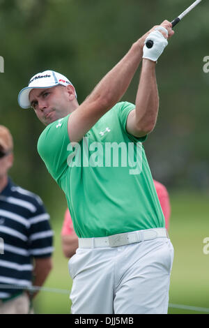 7. August 2010 - Verona, New York, Vereinigte Staaten von Amerika - 7. August 2010: Profi-Golfer JOSH TEATER in der dritten Runde der Turning Stone Resort Championship spielte im Atunyote Golf Club in Verona, New York. Obligatorische Credit: Mark Konezny / Southcreek Global (Kredit-Bild: © Southcreek Global/ZUMApress.com) Stockfoto