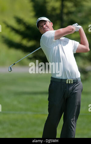 7. August 2010 - Verona, New York, Vereinigte Staaten von Amerika - 7. August 2010: Profi-Golfer JOHN MALLINGER trifft ein Bügeleisen in der dritten Runde der Turning Stone Resort Championship spielte im Atunyote Golf Club in Verona, New York gedreht. Obligatorische Credit: Mark Konezny / Southcreek Global (Kredit-Bild: © Southcreek Global/ZUMApress.com) Stockfoto