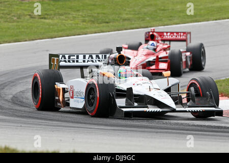 8. August 2010 - Lexington, Ohio, Vereinigte Staaten von Amerika - 8. August 2010: ALEX TAGLIANI Autofahren #77 Logistik FAZZT Race Team während der IZOD Indy Car Series Auto Series im Mid-Ohio Sports Car Complex in Lexington, OH.  Das Honda Indy 200 Rennen fand am heute, 8. August 2010 in denen Dario Franchitti war siegreich. Obligatorische Credit: Jon Longo / Southcreek Glob Stockfoto