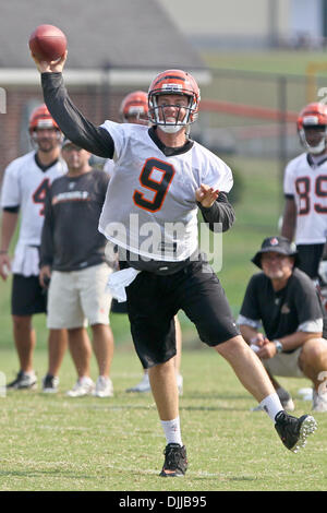 10. August 2010 - Georgetown, Kentucky, Vereinigte Staaten von Amerika - 8 August 2010:Cincinnati Bengals QB Carson Palmer (#9) während der zweiten Sitzung des Bengals Trainingslagers in Georgetown, Kentucky. Obligatorische Credit: Jon Longo / Southcreek Global (Kredit-Bild: © Southcreek Global/ZUMApress.com) Stockfoto