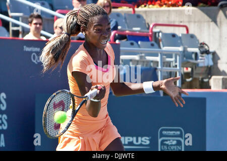 20. August 2010 ist - Montreal, Quebec, Kanada - FRANCOISE ABANDA während das Mädchen unter 16 nationale Meisterschaft im Uniprix Stadium in Montreal, Quebec, Kanada. (Kredit-Bild: © Leon Switzer/Southcreek Global/ZUMApress.com) Stockfoto