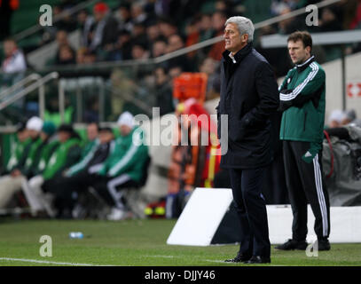 Warschau, Polen. 28. November 2013. UEFA Europa League Legia Warschau gegen Lazio Rom (Rom). Vladimir Petkovic (Latium) Credit: Aktion Plus Sport Bilder/Alamy Live-Nachrichten Stockfoto