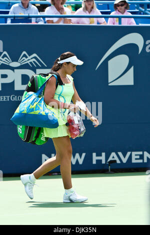 26. August 2010 - New Haven, Connecticut, Vereinigte Staaten von Amerika - #6 Samen Marion Bartoli (FRA) tritt das Gericht für die Frauen Viertel Finale beim Pilot Pen Tennisturnier. (Kredit-Bild: © Mark Box/Southcreek Global/ZUMApress.com) Stockfoto