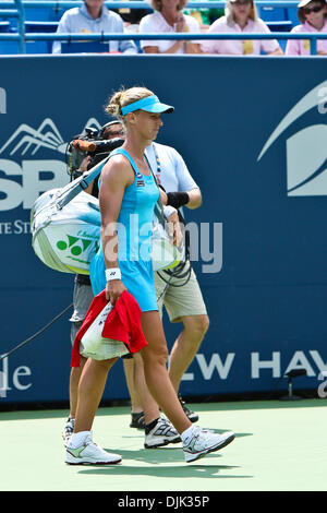 26. August 2010 - New Haven, Connecticut, Vereinigte Staaten von Amerika - #4 Samen Elena Dementieva (RUS) tritt das Gericht für die Frauen Viertel Finale beim Pilot Pen Tennisturnier. (Kredit-Bild: © Mark Box/Southcreek Global/ZUMApress.com) Stockfoto