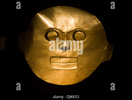Goldmaske an dem Goldmuseum in Bogota, Kolumbien Stockfoto