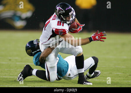 Sep 02, 2010 - Jacksonville, Florida, Vereinigte Staaten von Amerika - Atlanta Falcons Michael Palmer läuft während des Spiels im Spiel gegen die Jacksonville Jaguars. Die Jaguars führen die Falcons 10-6 zur Halbzeit im Spiel bei Everbank Field in Jacksonville, FL. (Credit-Bild: © David Roseblum/Southcreek Global/ZUMApress.com) Stockfoto