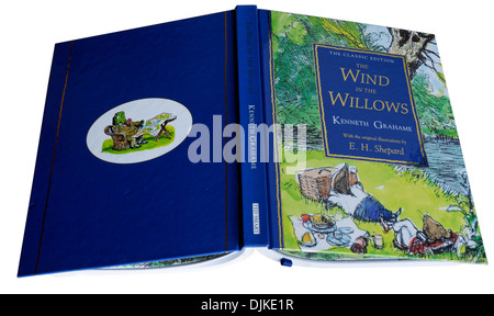 Eine schöne EH Shepard illustrierte Ausgabe von The Wind in den Weiden von Kenneth Grahame Stockfoto