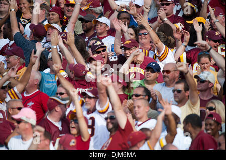 Sept. 19, 2010 - Landover, Maryland, Vereinigte Staaten von Amerika - hoffnungsvolle Washington Redskins Fans bei FedEx Field NFL-Spiel. (Kredit-Bild: © Roland Pintilie/Southcreek Global/ZUMApress.com) Stockfoto