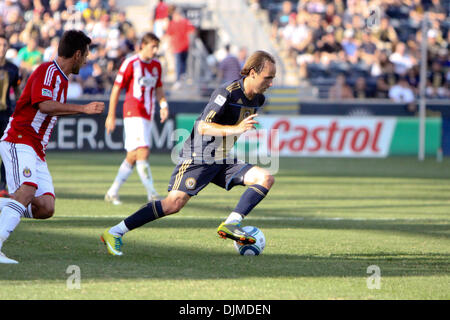 25. September 2010 - Chester, Pennsylvania, Vereinigte Staaten von Amerika - Philadelphia Union Mittelfeldspieler Justin Mapp (#22) dribbelt den Ball während des Spiels gegen Chivas USA im PPL Park in Chester, Pennsylvania. Die Union gewann 3: 0. (Kredit-Bild: © Kate McGovern/Southcreek Global/ZUMApress.com) Stockfoto