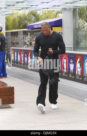 Dr. Dre gesehen Überschrift in die Turnhalle West Hollywood, Kalifornien - 25.04.12 Stockfoto