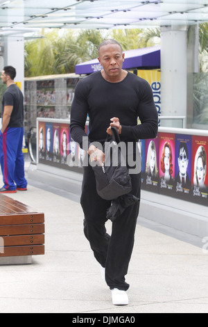 Dr. Dre gesehen Überschrift in die Turnhalle West Hollywood, Kalifornien - 25.04.12 Stockfoto