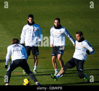Madrid, Madrid, Spanien. 29. November 2013. (Von links nach rechts) Illara, Isco, Carvajal und Nacho bei einer Trainingseinheit Real Madrid in Valdebebas Sportkomplex vor Liga passen zwischen Real Madrid und Valladolid, am 29. November 2013 in Madrid, Spanien-Credit: Madridismo Sl/Madridismo/ZUMAPRESS.com/Alamy Live News Stockfoto