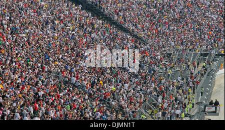 26. September 2010 - Dover. Landkreis: Andere, Delaware, Vereinigte Staaten von Amerika - Dover Publikums während der Sprint Cup Rennen auf dem Dover International Speedway in Dover, Delaware. (Kredit-Bild: © Saquan Stimpson/Southcreek Global/ZUMApress.com) Stockfoto