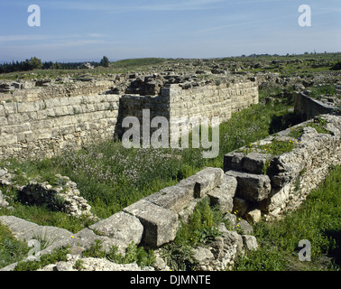 Syrien. Ugarit. Antike Hafenstadt an der Ras Shamra. Neolithische späten Bronzezeit. Die Ruinen. Stockfoto