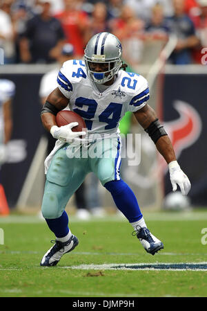 26. September 2010 - Houston, TX, USA - 26. September 2010: Dallas Cowboys Runningback Marion Barber (24) während des Spiels zwischen den Dallas Cowboys und die Houston Texans im Reliant Stadium in Houston, Texas. Cowboys Siegen gegen die Texaner 27-13. (Kredit-Bild: © Patrick Grün/Southcreek Global/ZUMApress.com) Stockfoto