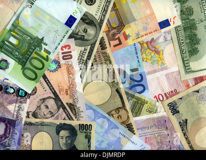 Harte Währung Banknoten Hintergrund (US-Dollar, Euro, japanischer Yen, Pfund) Stockfoto