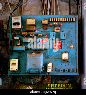 Dokumentarische Fotografie - elektrische Anschlusskasten in Kochi Cochin in Kerala in Indien in Südasien Stockfoto
