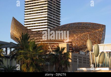 Gehrys Fisch am Port Olimpic Barcelona Stockfoto