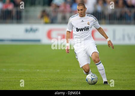 7. August 2009: Real Madrid weiterleiten Karim Benzema #19 in Aktion während einer FIFA internationale Freundschaftsspiel zwischen Real Madrid und Toronto FC im BMO Field in Toronto... Real Madrid gewann 5: 1. (Kredit-Bild: © Southcreek Global/ZUMApress.com) Stockfoto