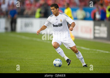 7. August 2009: Mittelfeldspieler von Real Madrid Cristiano Ronaldo #9 in Aktion während einer internationalen FIFA Freundschaftsspiel zwischen Real Madrid und Toronto FC im BMO Field in Toronto... Real Madrid gewann 5: 1. (Kredit-Bild: © Southcreek Global/ZUMApress.com) Stockfoto