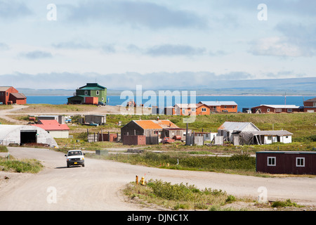 Die Stadt von Cold Bay auf der Alaska-Halbinsel in der Nähe seiner westlichsten Ende, Südwest-Alaska, Sommer. Stockfoto