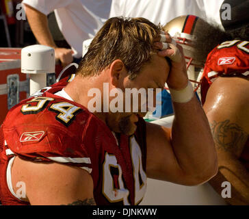 Sep 21, 2008 - San Francisco, Kalifornien - San Francisco 49ers Vs Detroit Lions im Monster PARK Sonntag, 21. September 2008. San Francisco 49ers Linebacker Roderick Green an der Seitenlinie. (Kredit-Bild: © Al Golub/ZUMApress.com) Stockfoto