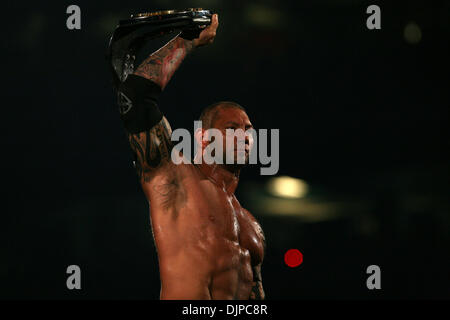 28. März 2010 - Phoenix, Arizona, USA - BATISTA bei WWE Wrestlemania 26. (Kredit-Bild: © Matt Roberts/ZUMA Press) Stockfoto