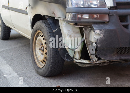 Folgen einer Kollision Vorderwagen Stockfoto