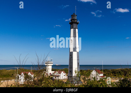 New Cape Henry Leuchtturm auf dem Gelände von Fort Story in Virginia. Stockfoto