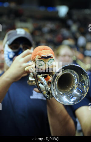 18. März 2010 - San Jose, Kalifornien, USA - 18. März 2010: The Butler Band führt während der Öffnungszeiten Runde spielen in der Region West zwischen die Butler Bulldogs und die University of Texas-El Paso Bergleute im HP Pavilion in San Jose, Kalifornien. (Kredit-Bild: © Matt Cohen/Southcreek Global/ZUMApress.com) Stockfoto