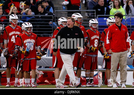 17. April 2010 - Baltimore, Maryland, USA - 17. April 2010: Maryland Head Coach Dave Cottle während Lacrosse Spielaktion am Smartlink Day Rivalen statt M & T Bank Stadium in Baltimore, Maryland.  Die Maryland Warften besiegte die Hopkins Blue Jays 10-9. (Kredit-Bild: © Alex Cena/Southcreek Global/ZUMApress.com) Stockfoto