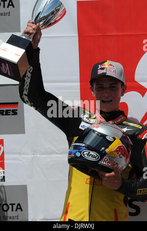 16. Mai 2010 - Sonoma, Kalifornien, USA - 16. Mai 2010: SuperSport Gewinner Cameron Beaubier übernimmt den 1. Platz beim AMA-West Coast-Moto-Jam statt auf dem Infineon Raceway in Sonoma, CA. (Credit-Bild: © Matt Cohen/Southcreek Global/ZUMApress.com) Stockfoto