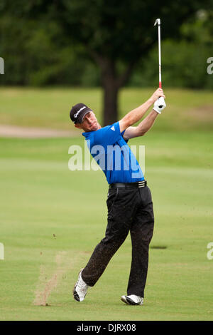 21. Mai 2010 - Las Colinas, Texas, USA - 21. Mai 2010: Nathan Green trifft seine Annäherungsschlag an HP Byron Nelson Championship. Die 2. Runde der HP Byron Nelson Championship spielte auf der TPC 4 Seasons Resort Las Colinas, TX Credit: Andrew Dieb / Southcreek Global (Credit-Bild: © Andrew Dieb/Southcreek Global/ZUMApress.com) Stockfoto