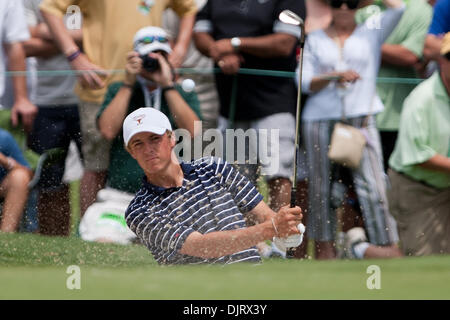 23. Mai 2010 - Las Colinas, Texas, USA - 23. Mai 2010: Jordan Spieth Chips aus Sand an der HP Byron Nelson Championship. Die letzte Runde der HP Byron Nelson Championship spielte auf der TPC 4 Seasons Resort Las Colinas, TX Credit: Andrew Dieb / Southcreek Global (Credit-Bild: © Andrew Dieb/Southcreek Global/ZUMApress.com) Stockfoto