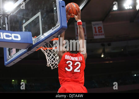 10. 2010: St. John's vorwärts Justin Brownlee #32.  Marquette besiegt St. Johns 57-55 im Spiel in der Big East-Meisterschaft im Madison Square Garden, New York. (Kredit-Bild: © Anthony Gruppuso/Southcreek Global/ZUMApress.com) Stockfoto