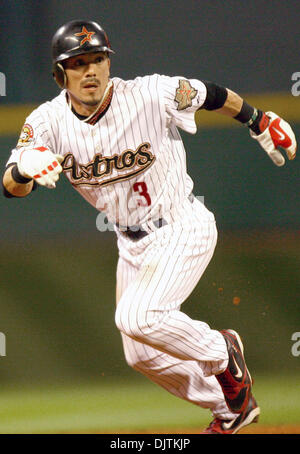 Houston Astros Infielder Kazuo Matsui (3) startet vom 2. Überschrift zum 3. Die Cincinnati Reds schlagen die Houston Astros 4 - 2 im Minute Maid Park in Houston Texas 3 Spiel Sweep abgeschlossen. (Kredit-Bild: © Luis Leyva/Southcreek Global/ZUMApress.com) Stockfoto
