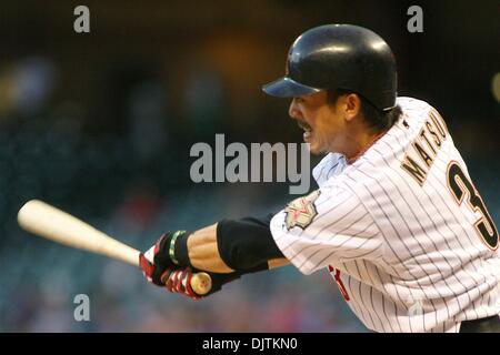 Houston Astros Infielder Kazuo Matsui (3) mit der Wimper im 3. Inning. Die Houston Astros schlagen die Arizona Diamondbacks 4 - 2, den Schwung im Minute Maid Park in Houston Texas zu vermeiden. (Kredit-Bild: © Luis Leyva/Southcreek Global/ZUMApress.com) Stockfoto